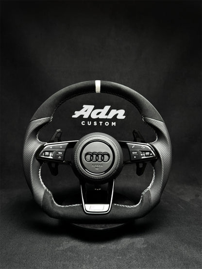 Volant Audi personnalisé TT/ TTS / TTRS / R8 (2014-2023) AdnCustom