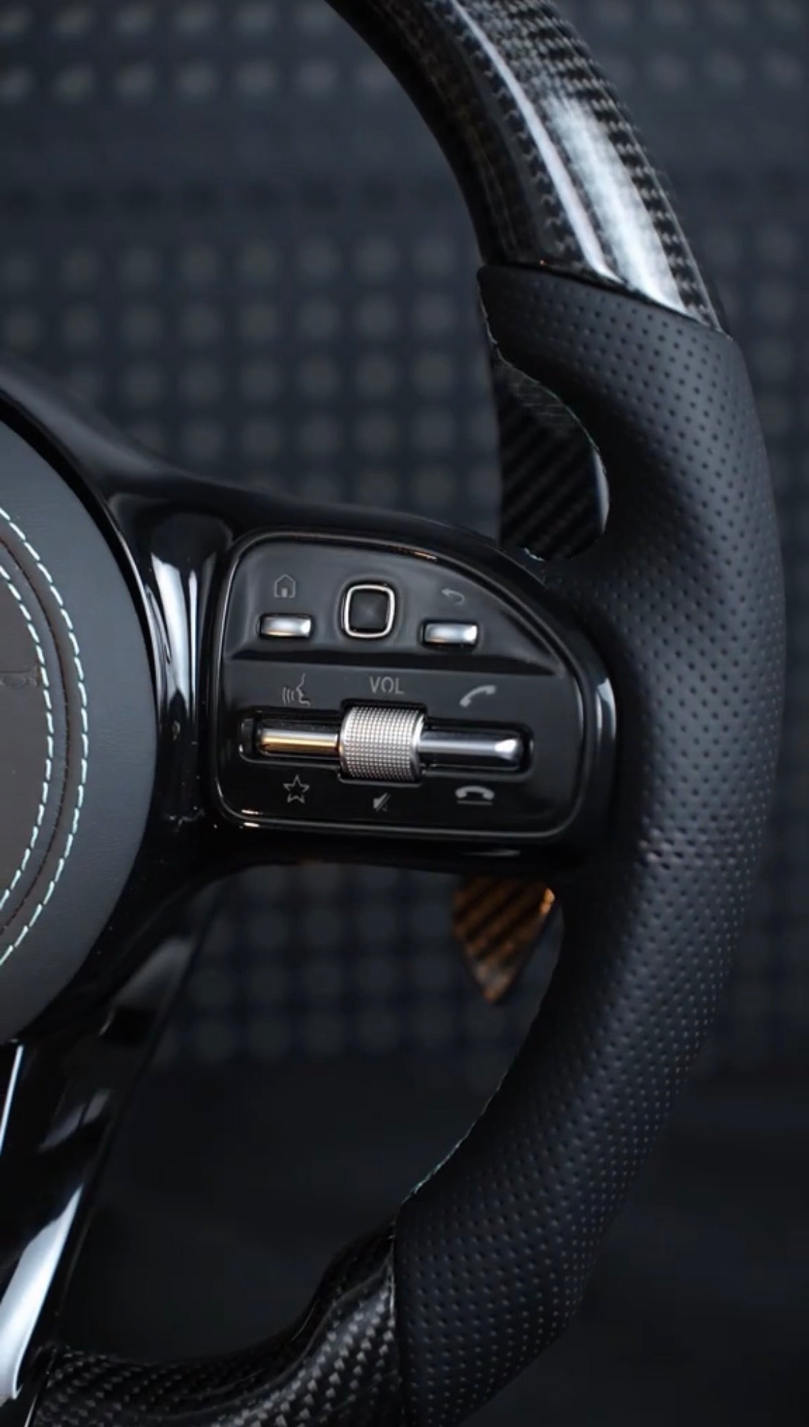 Volant Mercedes AdnCustom