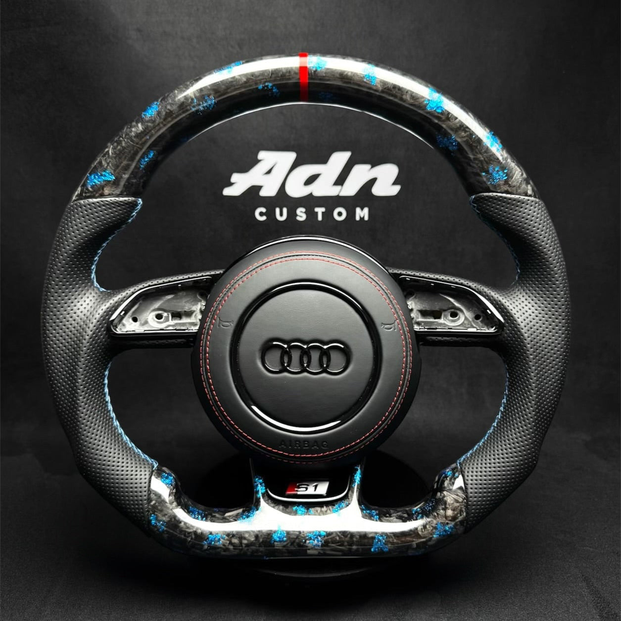 Volant Audi personnalisé A / S / RS / Q (2012-2017) AdnCustom