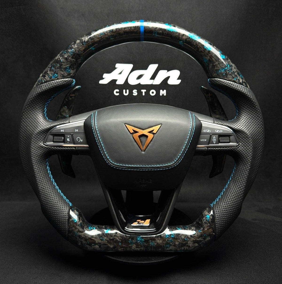Volant personnalisé SEAT CUPRA/FR 5F LEON/IBIZA/ATECA (2013-2019) AdnCustom