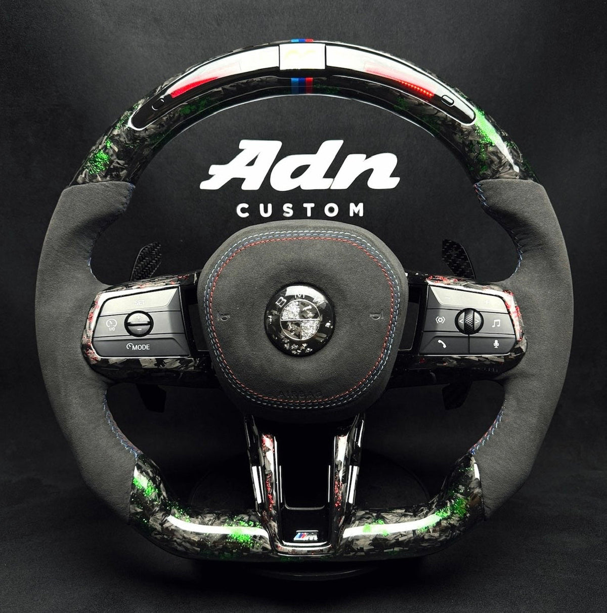 Volant BMW personnalisé F70/M5 G90/G45/U11...(U/G/F) (2024-2026) AdnCustom
