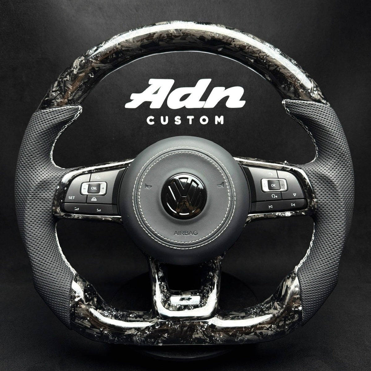 Volant Volkswagen Personnalisé Golf7/Polo R/GTI (2012-2020) AdnCustom