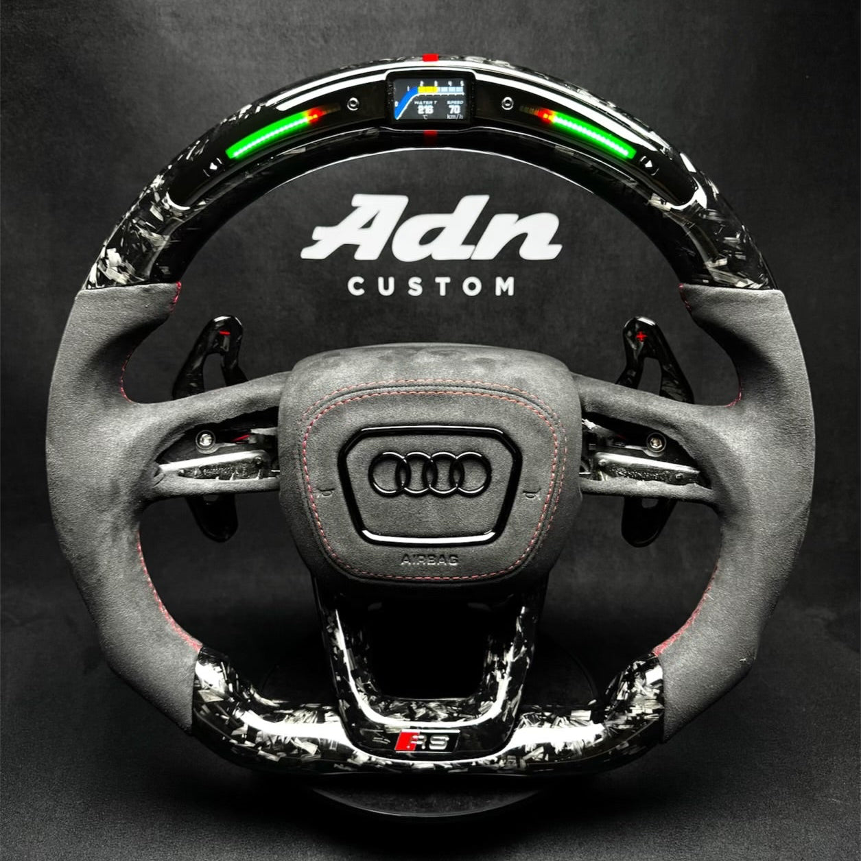 Volant Audi personnalisé A / S / RS / Q / SQ / RSQ (2018-2025) AdnCustom