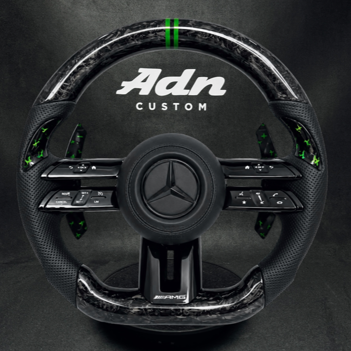 Volant Mercedes personnalisé Classe A C E CLA GLA GLE GLS (2018-2026) AdnCustom